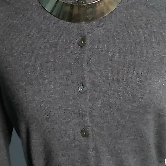 Saks FIFTH AVENUE   cashmere  gray belted sweater sz large - Picture 9 of 14